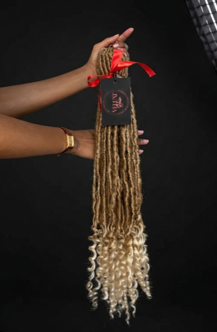 Blonde Faux Locs.(Pre-Order)